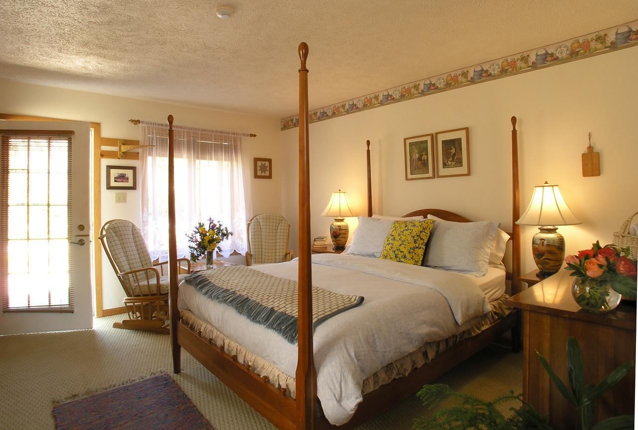Swiss Woods Bed And Breakfast Литиц Экстерьер фото